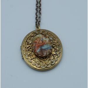 Vintage Filigree Oval Locket Necklace w/ Domed Romantic Scene Glass Cameo